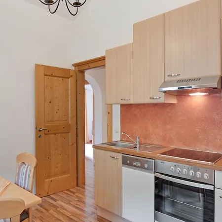 Near Slopes, Cleaning Included Apartment Grossarl